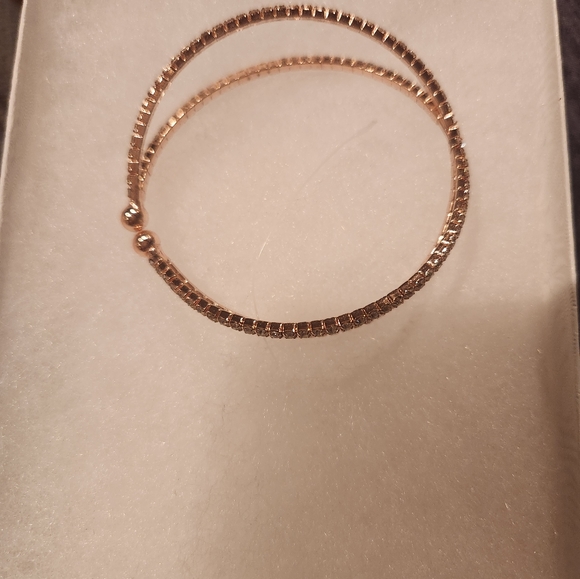 Dressy bracelet - Picture 2 of 2